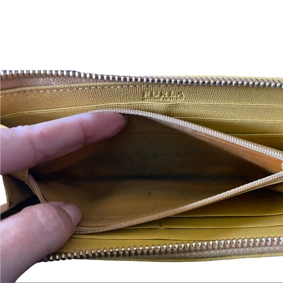 Furla Leather Yellow Zip Zippy Accordion Wallet EUC - Picture 7 of 9